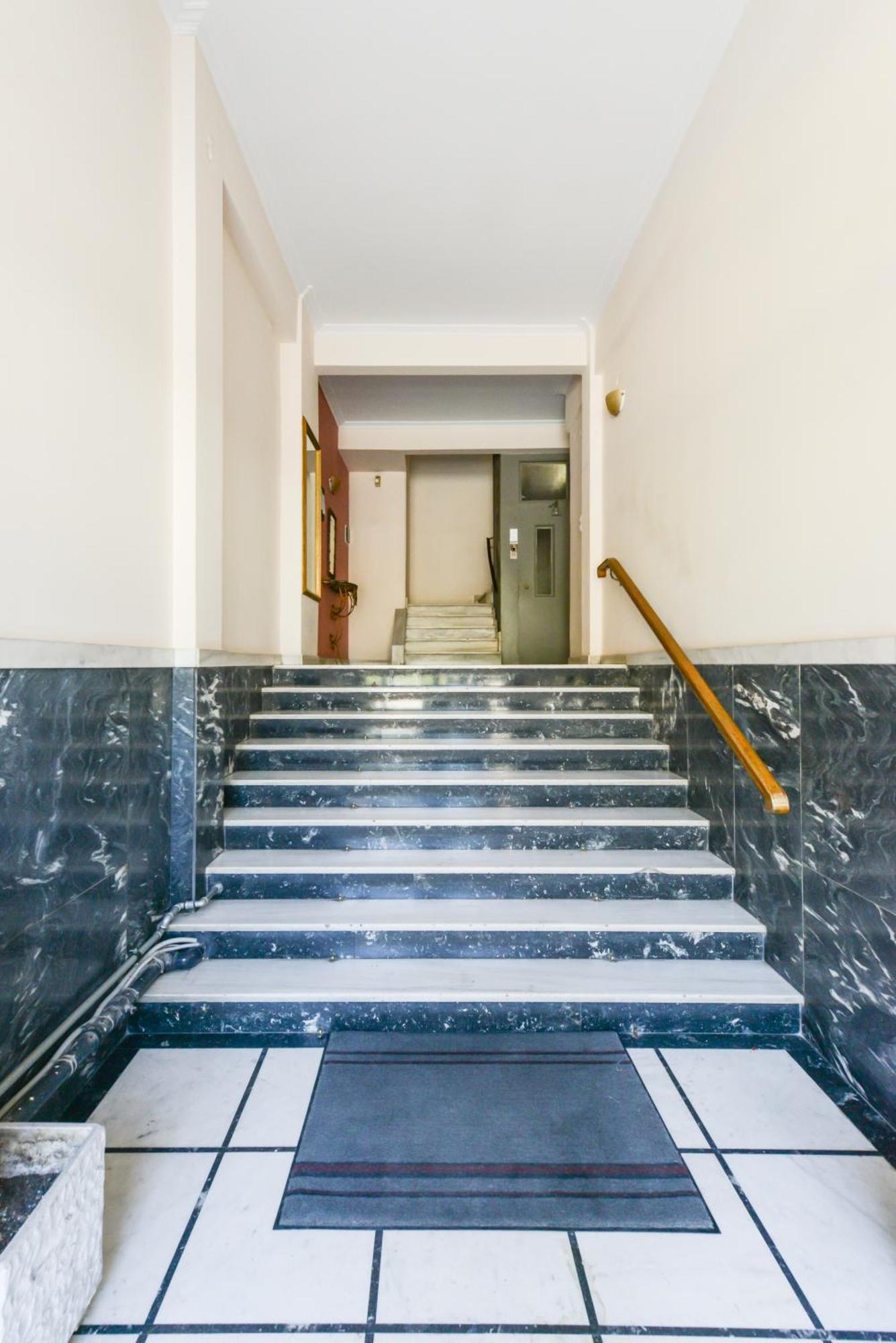 Athenean Classic Apartment At Acropolis Museum & Metro Exterior photo